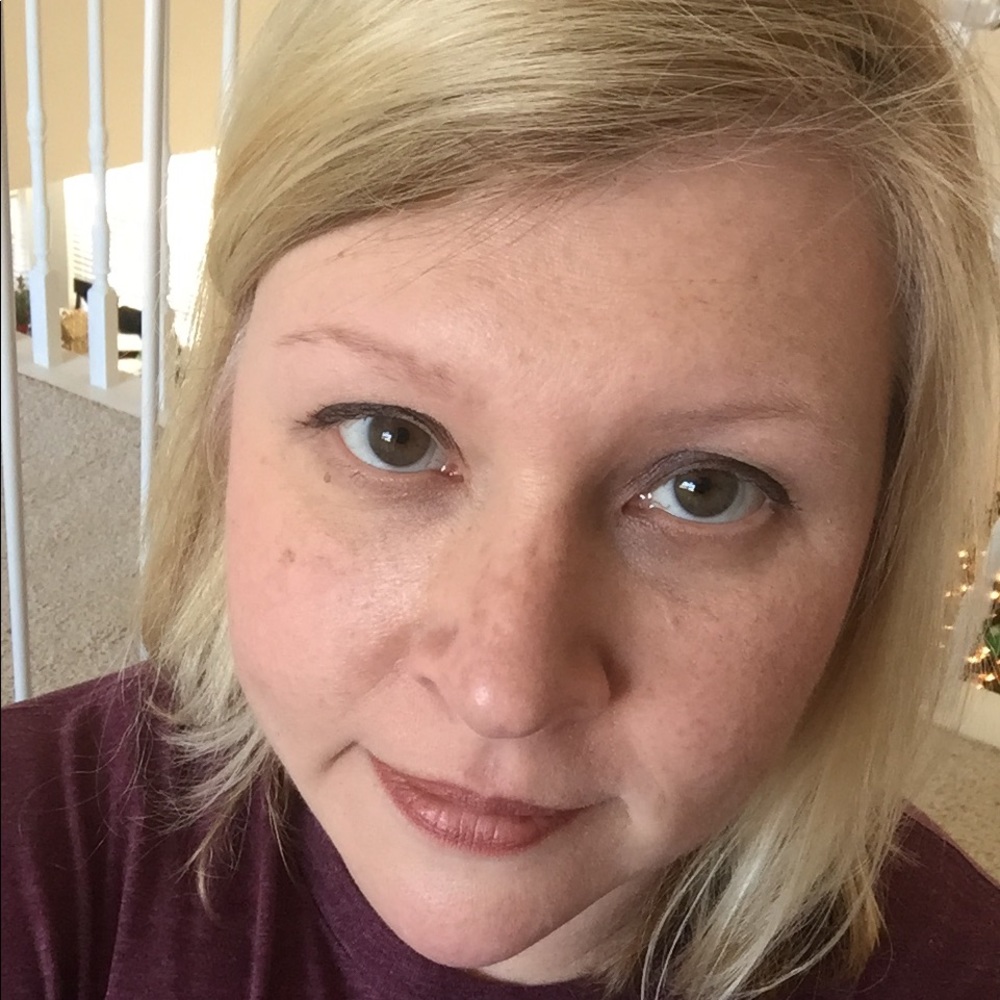 Meet your Posher, Tara